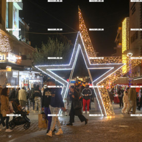 ΝΥΚΤΕΡΙΝΟ ΧΡΙΣΤΟΥΓΕΝΝΙΑΤΙΚΟ ΗΡΑΚΛΕΙΟ