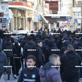 ΦΙΛΑΘΛΟΙ ΤΟΥ ΟΦΗ ΣΤΟ ΚΕΝΤΡΟ ΤΗΣ ΠΟΛΗΣ