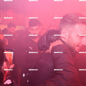 ΑΦΙΞΗ ΟΦΗ ΜΕ ΥΠΟΔΟΧΗ ΦΙΛΑΘΛΩΝ