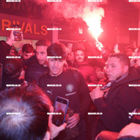 ΑΦΙΞΗ ΟΦΗ ΜΕ ΥΠΟΔΟΧΗ ΦΙΛΑΘΛΩΝ