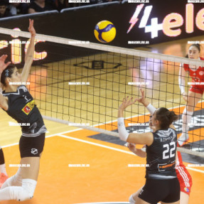 ΟΦΗ ΟΛΥΜΠΙΑΚΟΣ ΓΥΝΑΙΚΕΣ