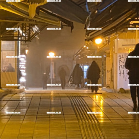 ΟΜΙΧΛΗ - ΣΚΟΝΗ ΑΠΟ ΝΟΤΙΑΔΕΣ ΣΤΟ ΚΕΝΤΡΟ ΤΟΥ ΗΡΑΚΛΕΙΟΥ