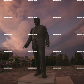 ΚΟΚΚΙΝΟΣ ΟΥΡΑΝΟΣ