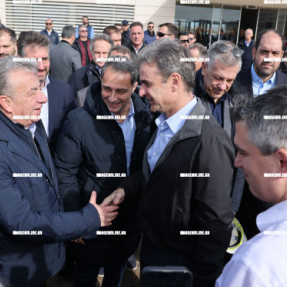 ΕΠΙΣΚΕΨΗ ΜΗΤΣΟΤΑΚΗ ΣΤΟ ΑΕΡΟΔΡΟΜΙΟ ΚΑΣΤΕΛΙΟΥ