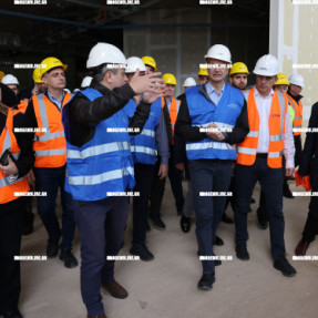 ΕΠΙΣΚΕΨΗ ΜΗΤΣΟΤΑΚΗ ΣΤΟ ΑΕΡΟΔΡΟΜΙΟ ΚΑΣΤΕΛΙΟΥ