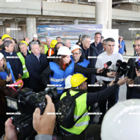 ΕΠΙΣΚΕΨΗ ΜΗΤΣΟΤΑΚΗ ΣΤΟ ΑΕΡΟΔΡΟΜΙΟ ΚΑΣΤΕΛΙΟΥ