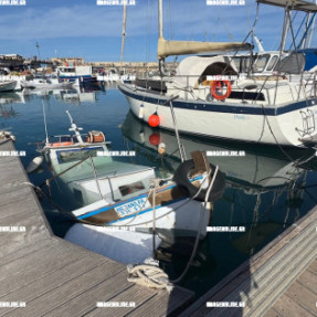 ΒΥΘΙΣΤΗΚΕ ΚΑΙΚΙ ΣΤΟ ΛΙΜΑΝΙ