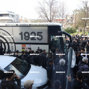 ΦΙΛΑΘΛΟΙ ΟΦΗ ΣΤΗΝ ΛΕΙΒΑΔΙΑ ΠΡΙΝ ΤΟΝ ΗΜΙΤΕΛΙΚΟ