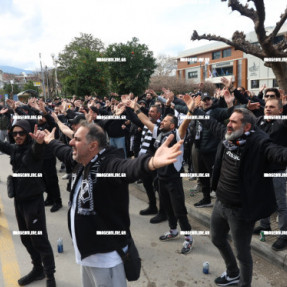 ΦΙΛΑΘΛΟΙ ΟΦΗ ΣΤΗΝ ΛΕΙΒΑΔΙΑ ΠΡΙΝ ΤΟΝ ΗΜΙΤΕΛΙΚΟ