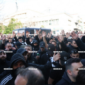 ΦΙΛΑΘΛΟΙ ΟΦΗ ΣΤΗΝ ΛΕΙΒΑΔΙΑ ΠΡΙΝ ΤΟΝ ΗΜΙΤΕΛΙΚΟ