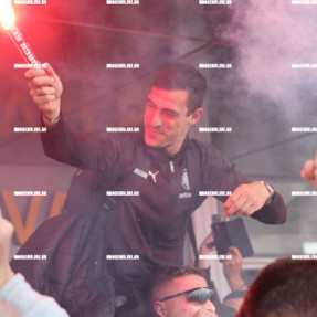 ΥΠΟΔΟΧΗ ΟΜΑΔΑΣ ΤΟΥ ΟΦΗ ΣΤΟ ΑΕΡΟΔΡΟΜΙΟ