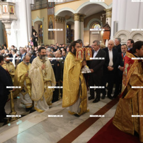 ΧΕΙΡΟΤΟΝΙΑ ΤΟΥ ΝΕΟΥ ΜΗΤΡΟΠΟΛΙΤΗ ΛΑΜΠΗΣ ΣΥΒΡΙΤΟΥ ΚΑΙ ΣΦΑΚΙΩΝ