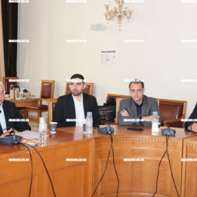 ΣΥΣΚΕΨΗ ΔΗΜΑΡΧΟΥ ΜΕ ΒΟΥΛΕΥΤΕΣ ΓΙΑ ΤΗΝ ΛΕΙΨΥΔΡΙΑ