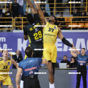 ΜΑΡΟΥΣΙ - ΑΡΗΣ