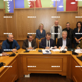 ΕΠΙΣΚΕΨΗ ΒΡΟΥΤΣΗ ΣΤΗΝ ΠΕΡΙΦΕΡΕΙΑ