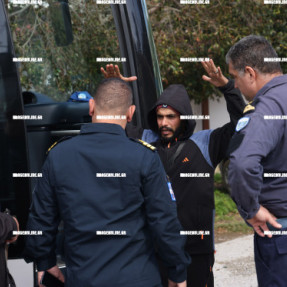 ΝΑΥΑΓΙΟ ΜΕ ΜΕΤΑΝΑΣΤΕΣ ΑΝΟΙΚΤΑ ΑΠΟ ΤΟΥΣ ΚΑΛΟΥΣ ΛΙΜΕΝΕΣ