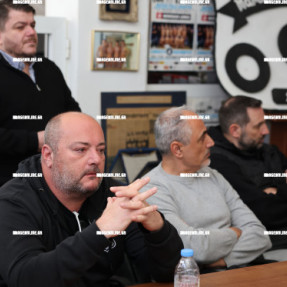 ΗΜΕΡΙΔΑ ΣΤΑ ΓΡΑΦΕΙΑ ΤΟΥ ΕΡΑΣΙΤΕΧΝΗ ΟΦΗ