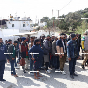 ΝΑΥΑΓΙΟ ΜΕ ΜΕΤΑΝΑΣΤΕΣ ΑΝΟΙΚΤΑ ΑΠΟ ΤΟΥΣ ΚΑΛΟΥΣ ΛΙΜΕΝΕΣ