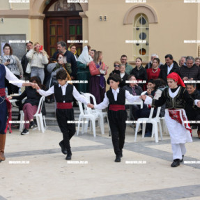 ΚΟΥΛΟΥΜΑ ΣΤΗΝ ΑΛΙΚΑΡΝΑΣΣΟ - ΚΑΡΑΒΟΛΑ - ΛΟΤΖΙΑ