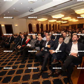 ΕΚΔΗΛΩΣΗ ΤΟΥ ΠΑΣΟΚ ΣΤΟ ΑΤΛΑΝΤΙΣ