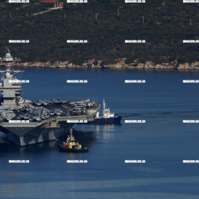 ΕΦΥΓΕ ΑΠΟ ΤΗ ΣΟΥΔΑ ΤΟ ΑΕΡΟΠΛΑΝΟΦΟΡΟ FORD