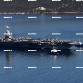 ΕΦΥΓΕ ΑΠΟ ΤΗ ΣΟΥΔΑ ΤΟ ΑΕΡΟΠΛΑΝΟΦΟΡΟ FORD