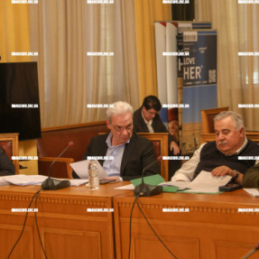 ΣΥΣΚΕΨΗ ΓΙΑ ΤΑ ΠΑΡΚΙΝΓΚ ΣΤΟ ΔΗΜΟ ΗΡΑΚΛΕΙΟΥ