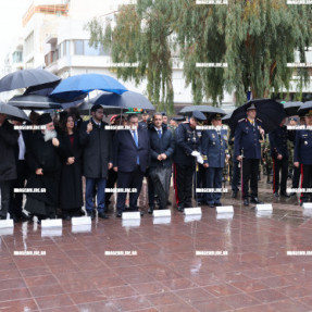 ΚΑΤΑΘΕΣΗ ΣΤΕΦΑΝΩΝ ΓΙΑ ΤΗΝ 25 ΜΑΡΤΙΟΥ