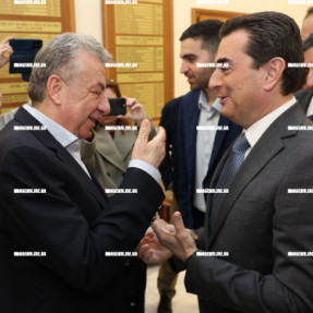 ΣΥΣΚΕΨΗ ΣΚΡΕΚΑ ΜΕ ΔΗΜΑΡΧΟΥΣ ΣΤΗΝ ΠΕΡΙΦΕΡΕΙΑ