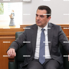 ΣΥΣΚΕΨΗ ΣΚΡΕΚΑ ΜΕ ΔΗΜΑΡΧΟΥΣ ΣΤΗΝ ΠΕΡΙΦΕΡΕΙΑ