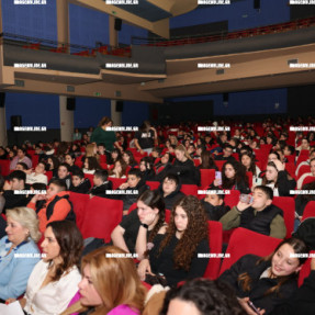 ΕΚΔΗΛΩΣΗ ΓΙΑ ΤΗΝ ΣΧΟΛΙΚΗ ΒΙΑ ΣΤΟ ΑΣΤΟΡΙΑ