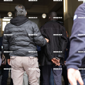 ΣΤΑ ΔΙΚΑΣΤΗΡΙΑ ΟΙ ΔΙΑΚΙΝΗΤΕΣ ΓΙΑ ΤΟΥΣ 22 ΠΟΥ ΠΕΘΑΝΑΝ ΣΤΗΝ ΘΑΛΑΣΣΑ