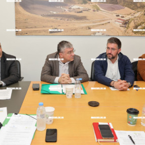 ΣΥΣΚΕΨΗ ΔΗΜΑΡΧΩΝ ΣΤΟΝ ΕΣΔΑΚ ΜΕ ΓΡΑΦΑΚΟ