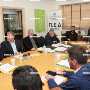 ΣΥΣΚΕΨΗ ΔΗΜΑΡΧΩΝ ΣΤΟΝ ΕΣΔΑΚ ΜΕ ΓΡΑΦΑΚΟ