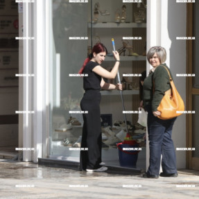 ΞΕΠΛΥΜΑ ΚΑΤΑΣΤΗΜΑΤΩΝ ΑΠΟ ΤΗΝ ΛΑΣΠΗ