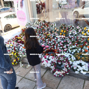 ΤΑ ΣΤΕΦΑΝΙΑ ΤΗΣ ΜΕΓΑΛΗΣ ΠΕΜΠΤΗΣ