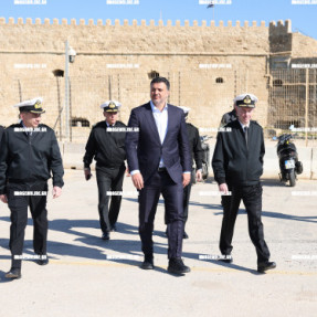 ΕΠΙΣΚΕΨΗ ΚΙΚΙΛΙΑ ΣΤΟ ΛΙΜΕΝΑΡΧΕΙΟ ΗΡΑΚΛΕΙΟΥ