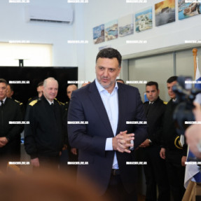 ΕΠΙΣΚΕΨΗ ΚΙΚΙΛΙΑ ΣΤΟ ΛΙΜΕΝΑΡΧΕΙΟ ΗΡΑΚΛΕΙΟΥ