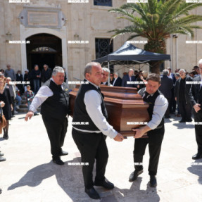 ΚΗΔΕΙΑ ΛΟΥΙΖΑΣ ΚΑΛΟΚΑΙΡΙΝΟΥ