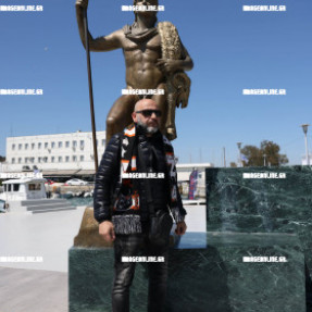 ΦΙΛΑΘΛΟΙ ΣΤΟ ΒΟΛΟ