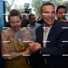 ΠΑΡΟΥΣΙΑΣΗ ΒΙΒΛΙΟΥ ΑΛΕΞΗ ΤΣΙΠΡΑ