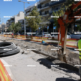 ΕΡΓΑ ΣΤΗΝ ΔΗΜΟΚΡΑΤΙΑΣ