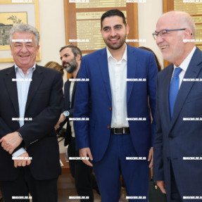 ΣΥΣΚΕΨΗ ΣΤΗΝ ΠΕΡΙΦΕΡΕΙΑ ΠΑΡΟΥΣΙΑ ΦΛΩΡΙΔΗ