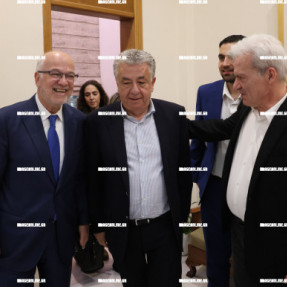 ΣΥΣΚΕΨΗ ΣΤΗΝ ΠΕΡΙΦΕΡΕΙΑ ΠΑΡΟΥΣΙΑ ΦΛΩΡΙΔΗ