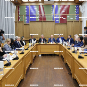 ΣΥΣΚΕΨΗ ΣΤΗΝ ΠΕΡΙΦΕΡΕΙΑ ΠΑΡΟΥΣΙΑ ΦΛΩΡΙΔΗ