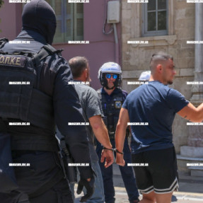 ΣΤΑ ΔΙΚΑΣΤΗΡΙΑ ΟΙ ΔΥΟ ΕΓΚΛΗΜΑΤΙΚΕΣ ΟΜΑΔΕΣ