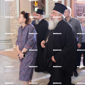 Η ΛΙΝΑ ΜΕΝΔΩΝΗ ΣΤΟΝ ΑΓΙΟ ΜΗΝΑ
