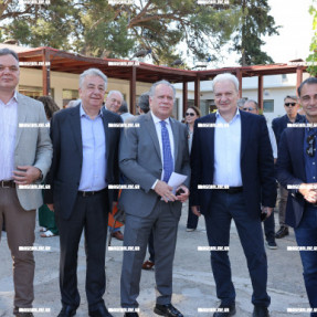 Η ΛΙΝΑ ΜΕΝΔΩΝΗ ΣΤΗΝ ΚΝΩΣΣΟ