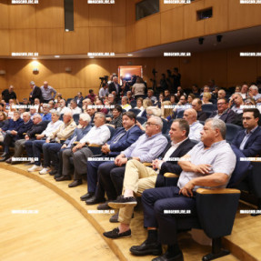 ΕΚΔΗΛΩΣΗ ΜΕ ΤΟΝ ΑΝΤΩΝΗ ΣΑΜΑΡΑ ΣΤΟ ΕΠΙΜΕΛΗΤΗΡΙΟ