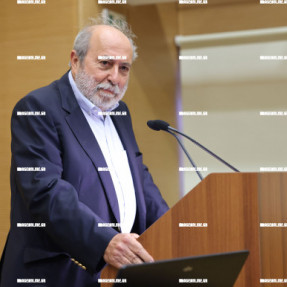 ΒΡΑΒΕΙΟ ΔΗΜΟΥ ΗΡΑΚΛΕΙΟΥ ΝΙΚΟΣ ΚΑΖΑΝΤΖΑΚΗΣ
